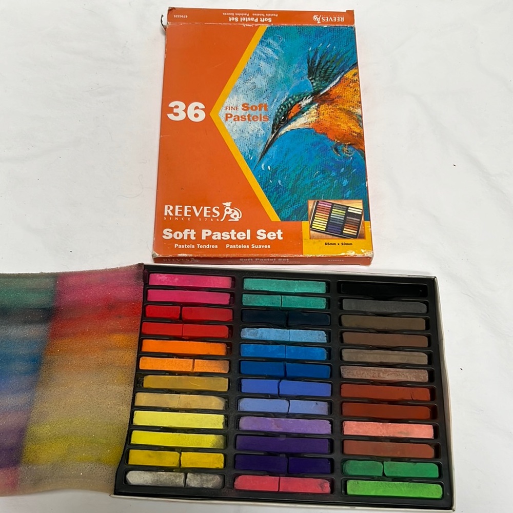 Reeves Set of 36 Pastels